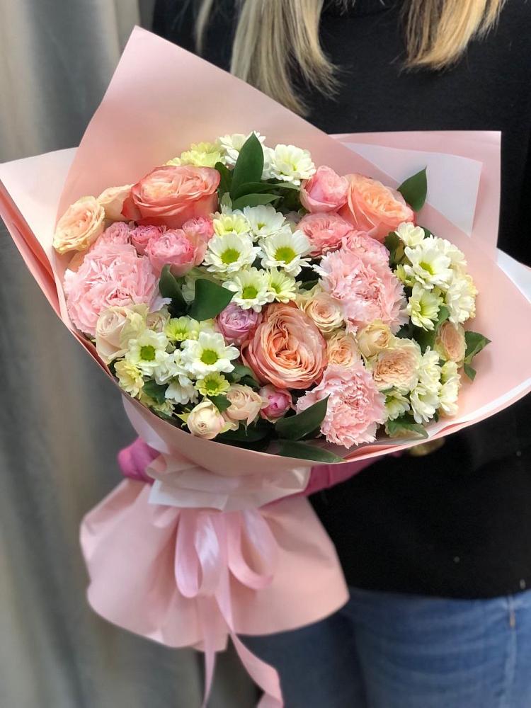 Букет цветов из: Гвоздики, Розы и Хризантемы в Хомутово Иркутская область