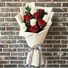 Букет цветов из:  Розы в Хомутово Иркутская область