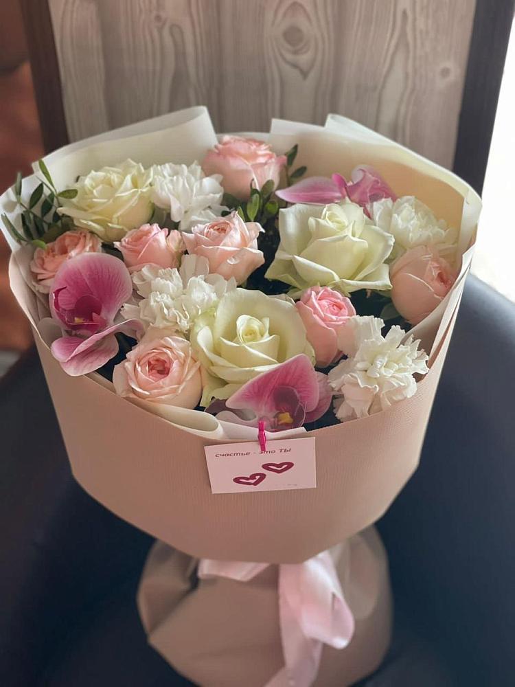 Букет цветов из: Орхидеи, Розы и Гвоздики в Хомутово Иркутская область