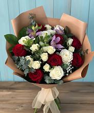 Букет цветов из:  Розы и Альстромерии #REPLACE_PRED# Хомутово Иркутская область