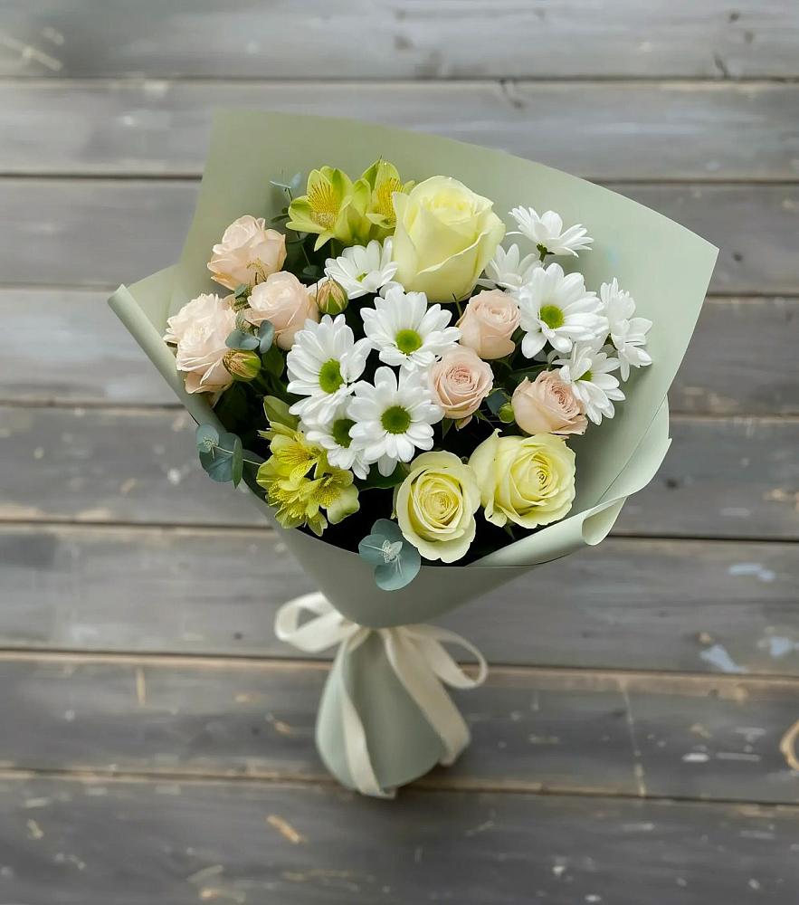 Букет цветов из: Альстромерии, Розы и Хризантемы в Хомутово Иркутская область