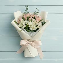 Букет цветов из:  Альстромерии в Хомутово Иркутская область