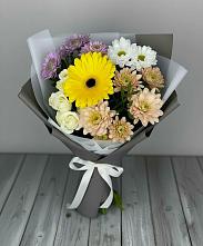 Букет цветов из:  Розы, Герберы и Хризантемы в Хомутово Иркутская область