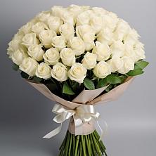 Букет 101 беля роза Белоснежка в Хомутово Иркутская область