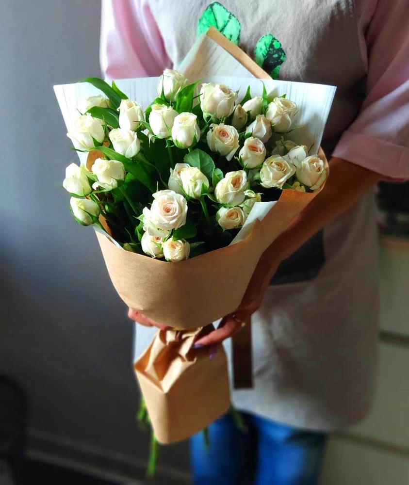 Букет цветов из: Розы в Хомутово Иркутская область