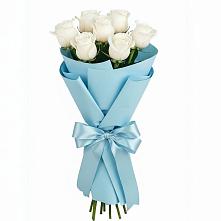 Букет 7 белых роз Проуд в Хомутово Иркутская область