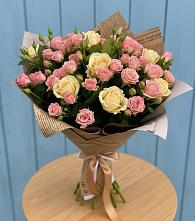 Букет цветов из:  Розы в Хомутово Иркутская область