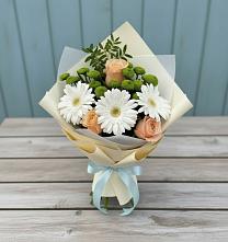 Букет цветов из:  Герберы, Розы и Хризантемы в Хомутово Иркутская область