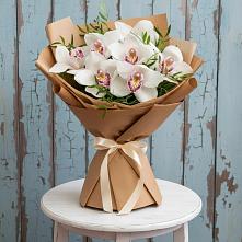 Букет цветов из:  Орхидеи и Розы #REPLACE_PRED# Хомутово Иркутская область
